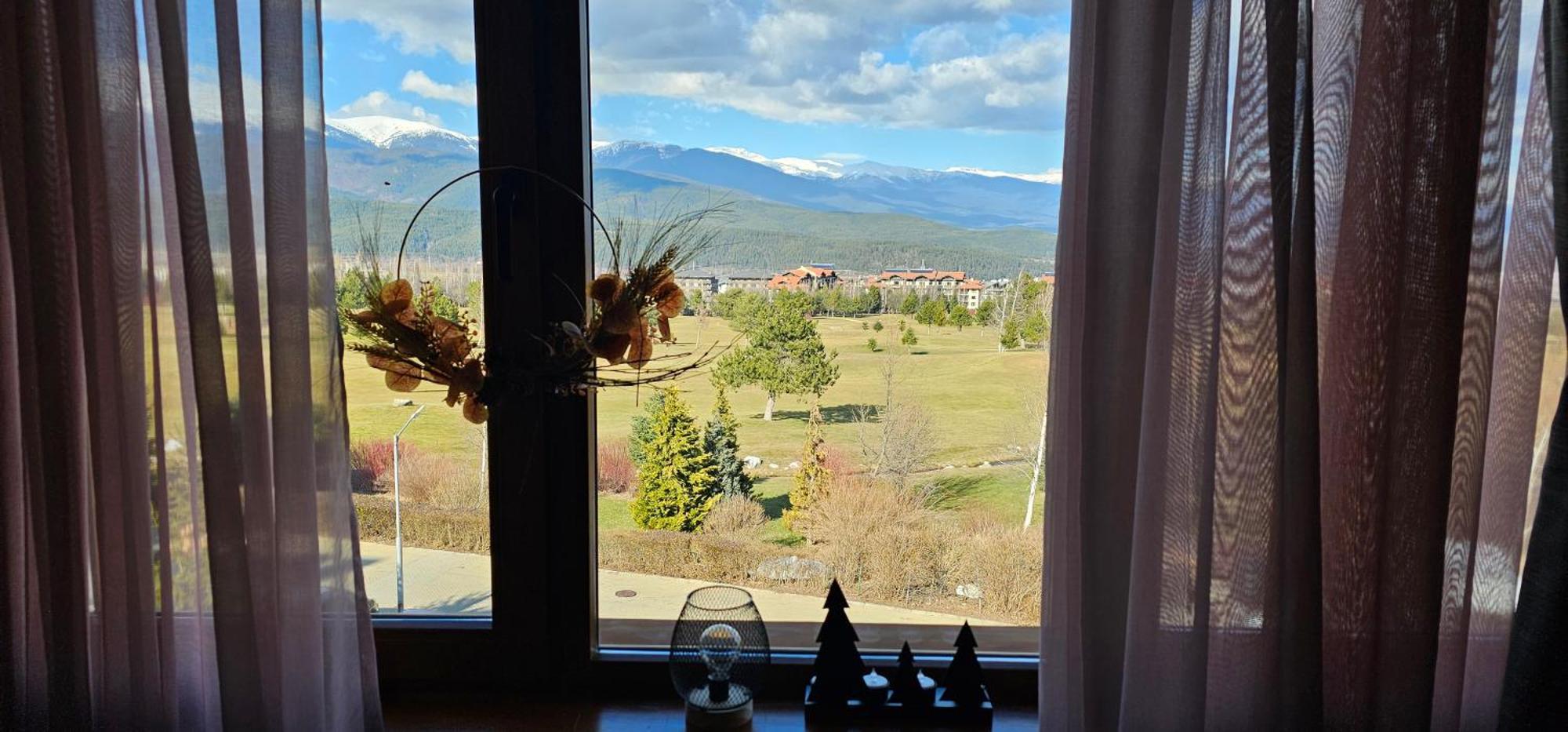 Green Peaks Suite In Pirin Golf & County Club Razlog Eksteriør billede