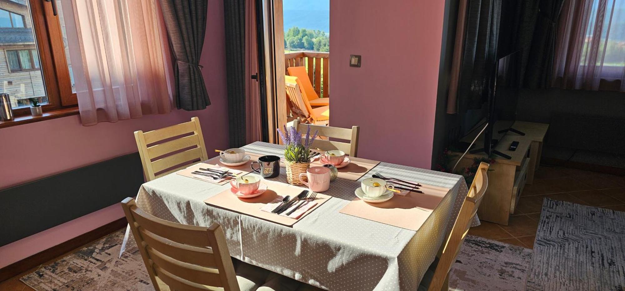 Green Peaks Suite In Pirin Golf & County Club Razlog Eksteriør billede